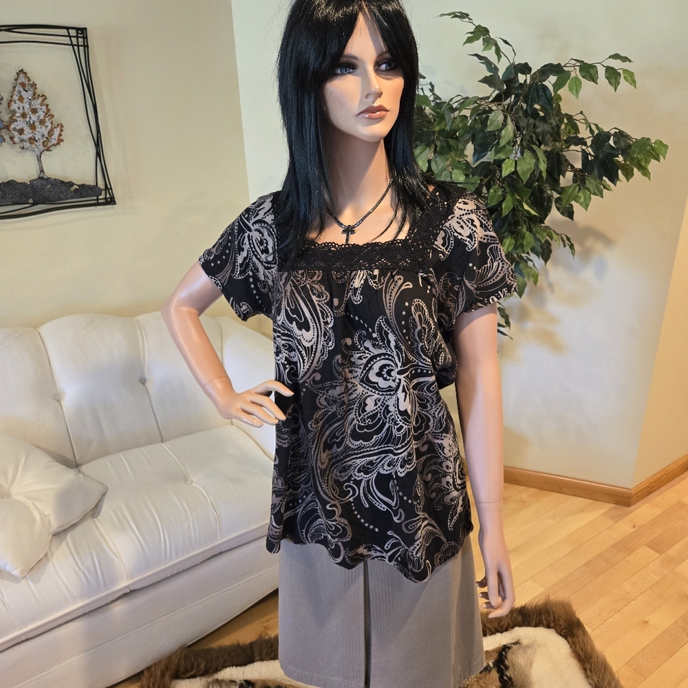 Sonoma, Brown/Tan Print Short Sleeve Blouse, Square Neck, Size Large